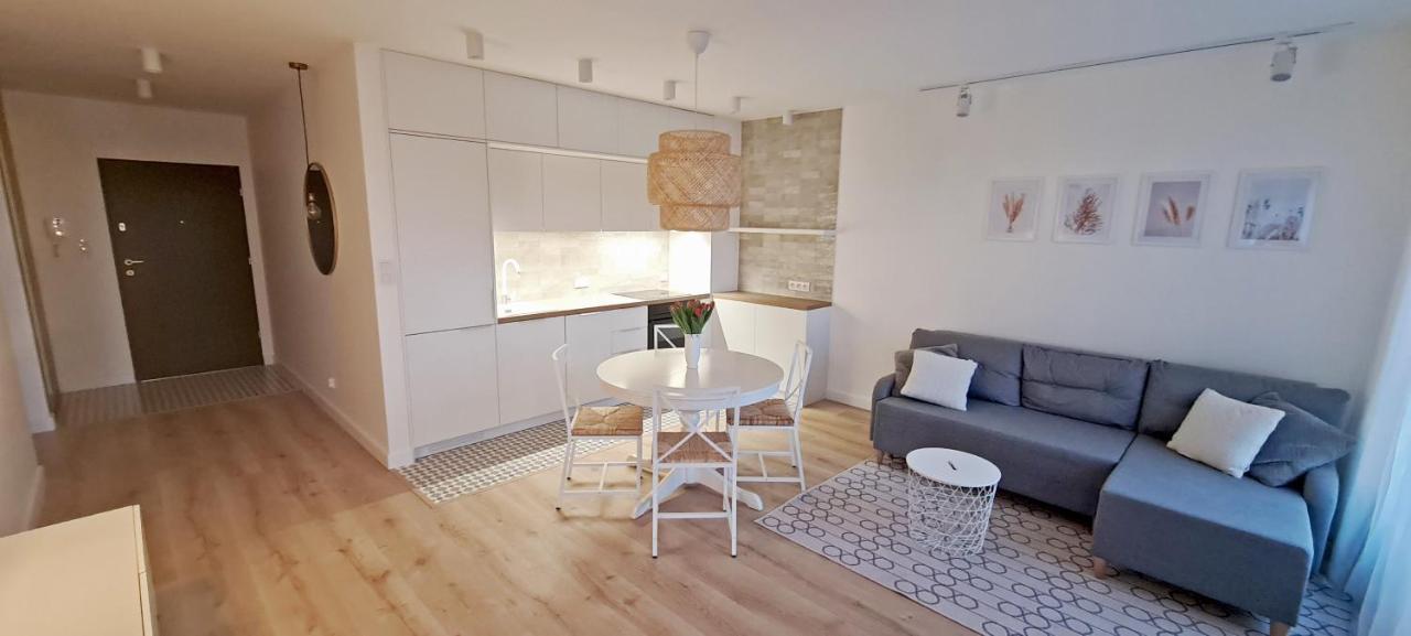 Apartgdansk Luaran gambar