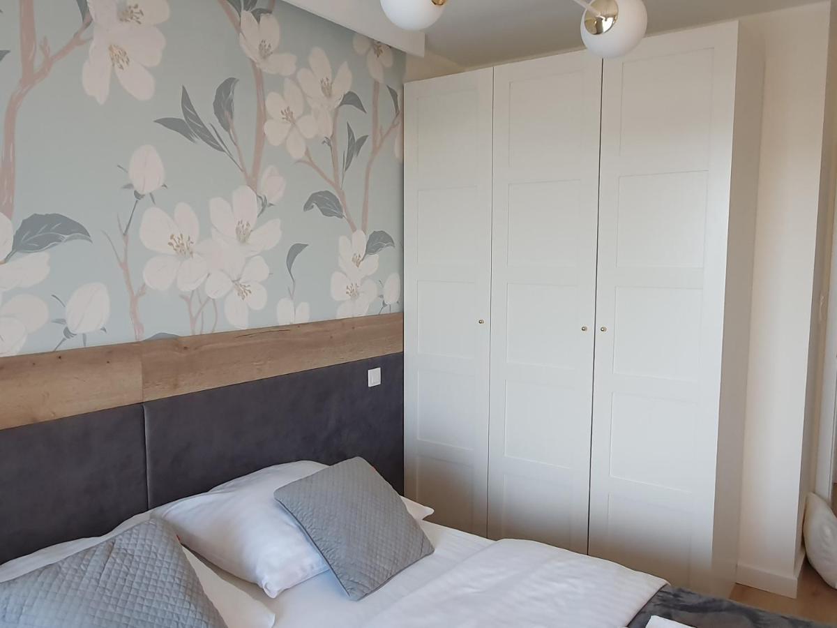 Apartgdansk Luaran gambar